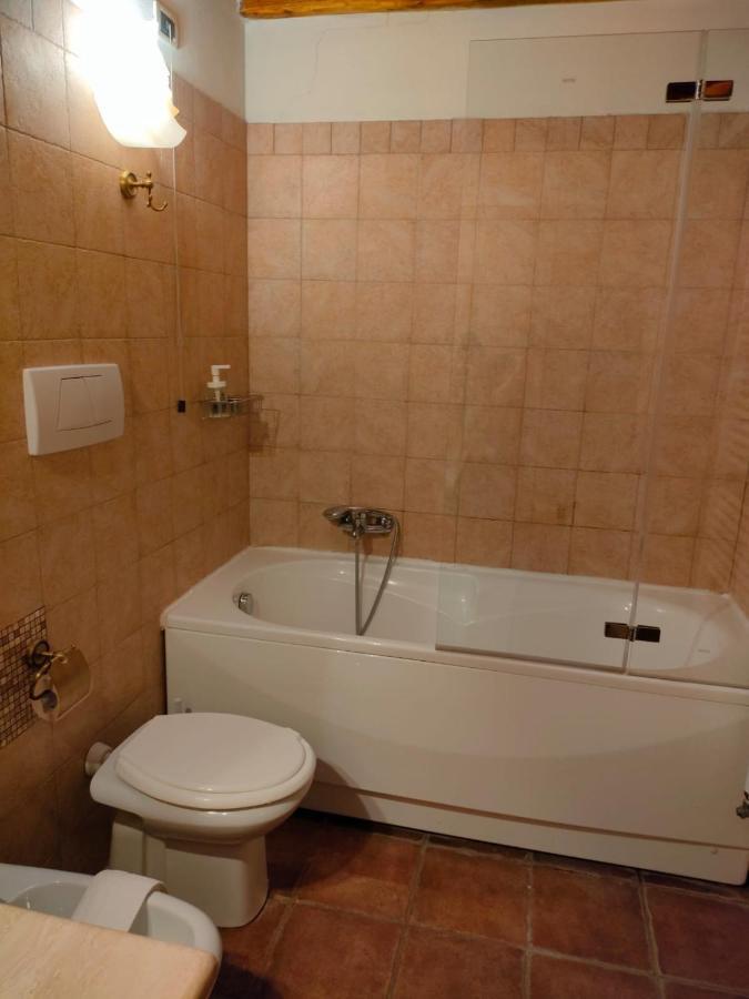 וולטרה Agriturismo Fattoria Lischeto מראה חיצוני תמונה