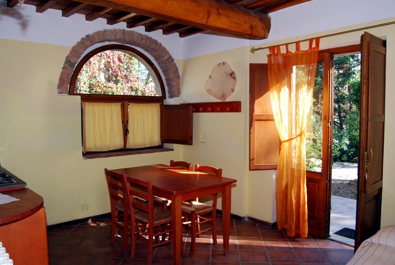 וולטרה Agriturismo Fattoria Lischeto מראה חיצוני תמונה